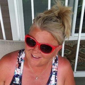 Meet your Posher, Dawn